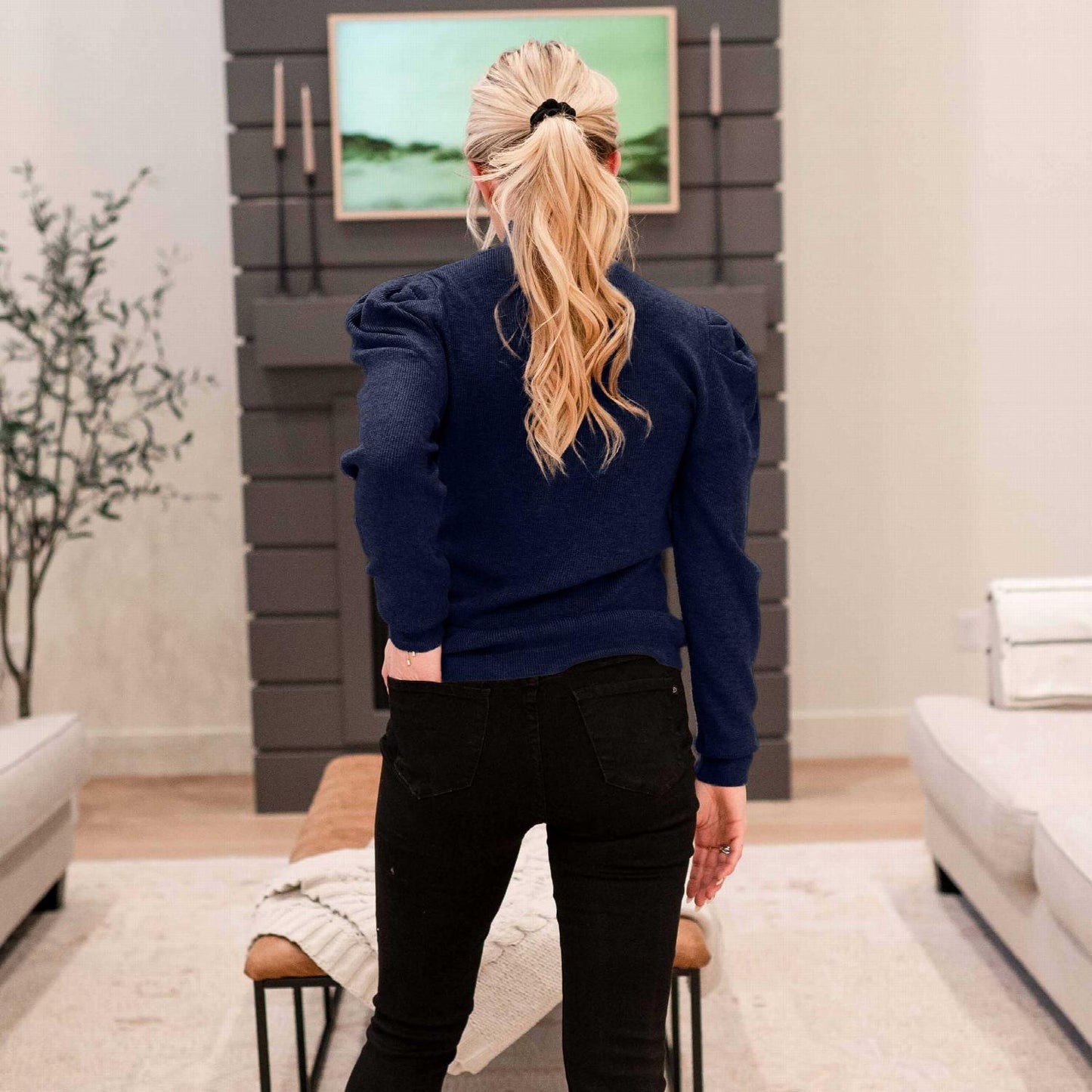 Pull à manches bouffantes et col montant pour femme