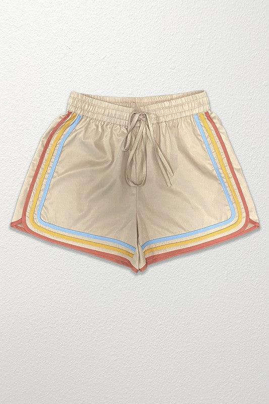 Pantalones cortos de rayas retro