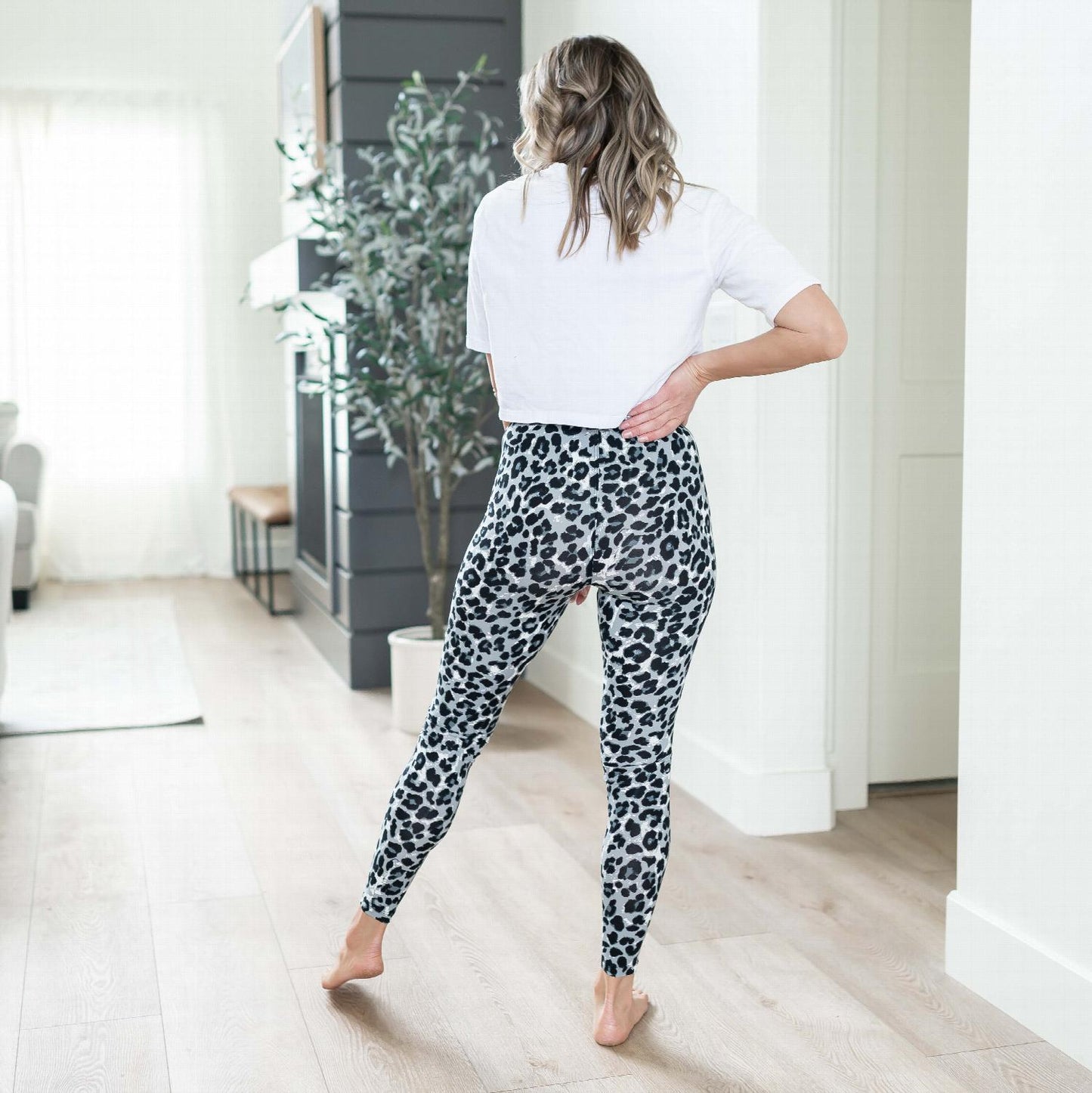 Leggings de microfibra cepillada con estampado de leopardo