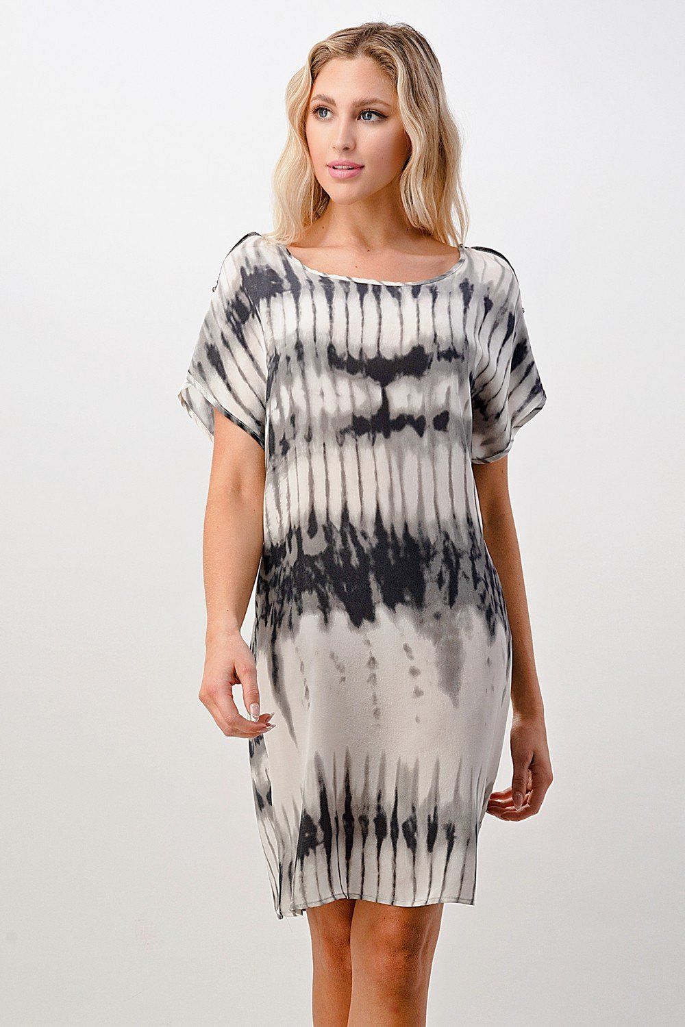 Vestido recto de manga corta con efecto tie-dye