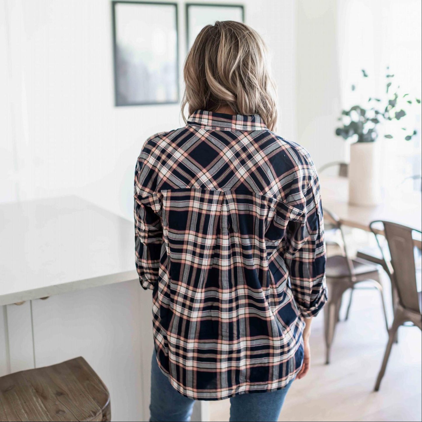 Double Flap Pocket Button-up Plaid Shirt With Roll-up Long Sleeves