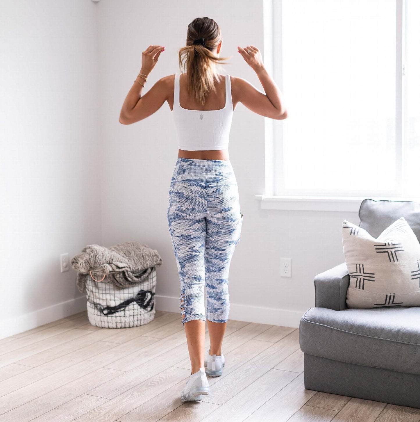 Leggings de yoga capris à découpes croisées camouflage pour femmes, envoyés 2 pantalons