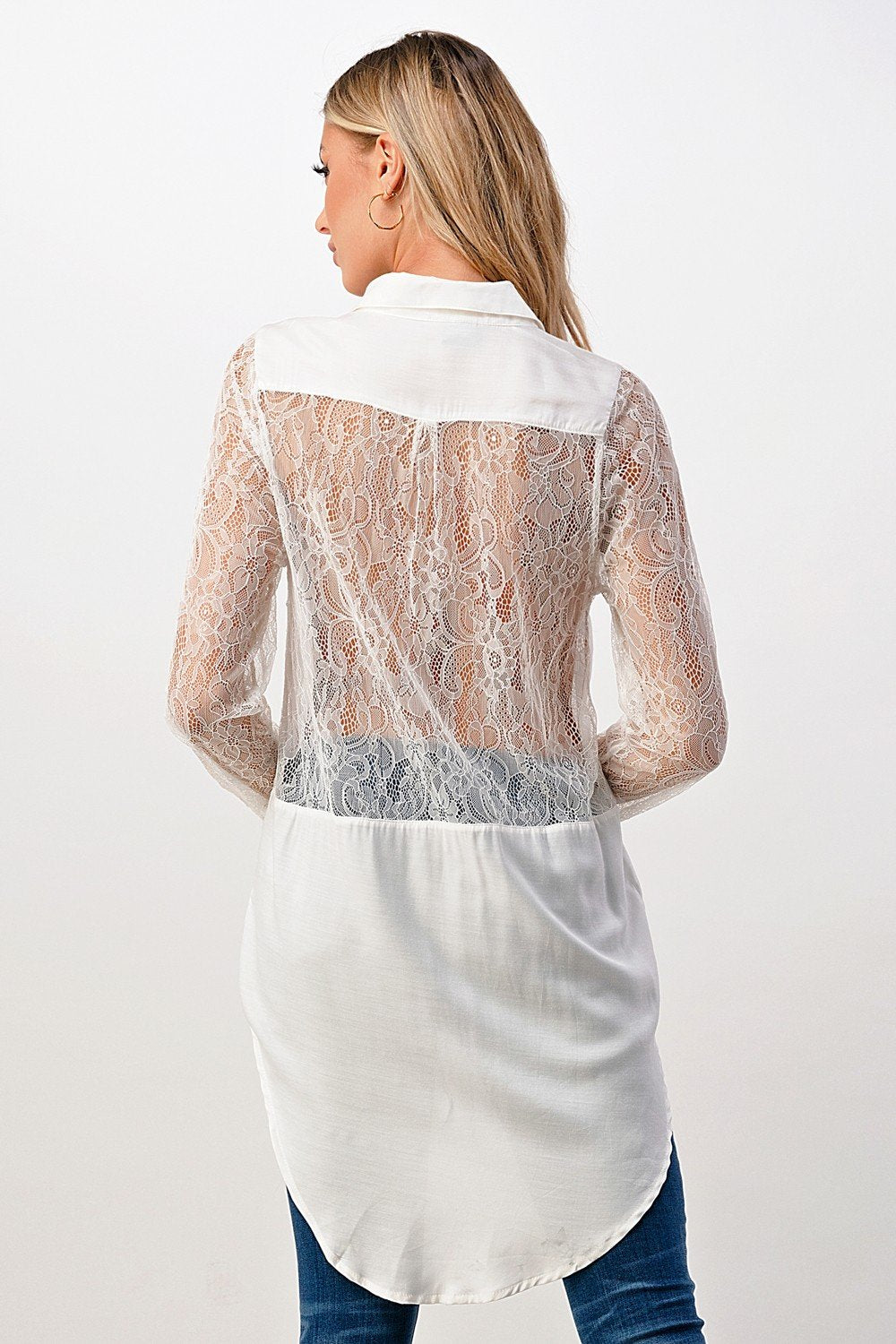 Túnica de encaje transparente con botones
