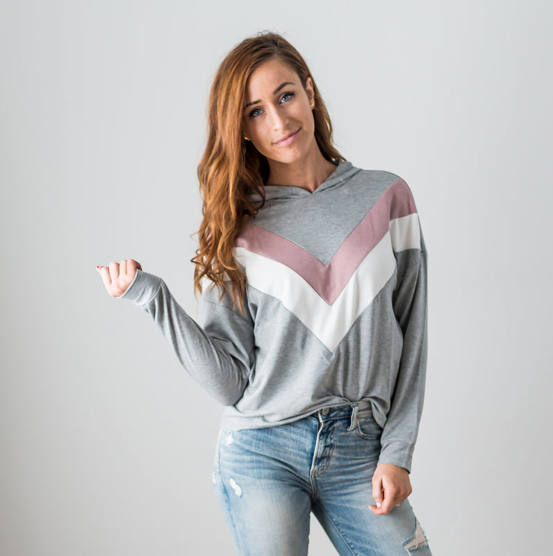 Top de manga larga con estampado de chevrones