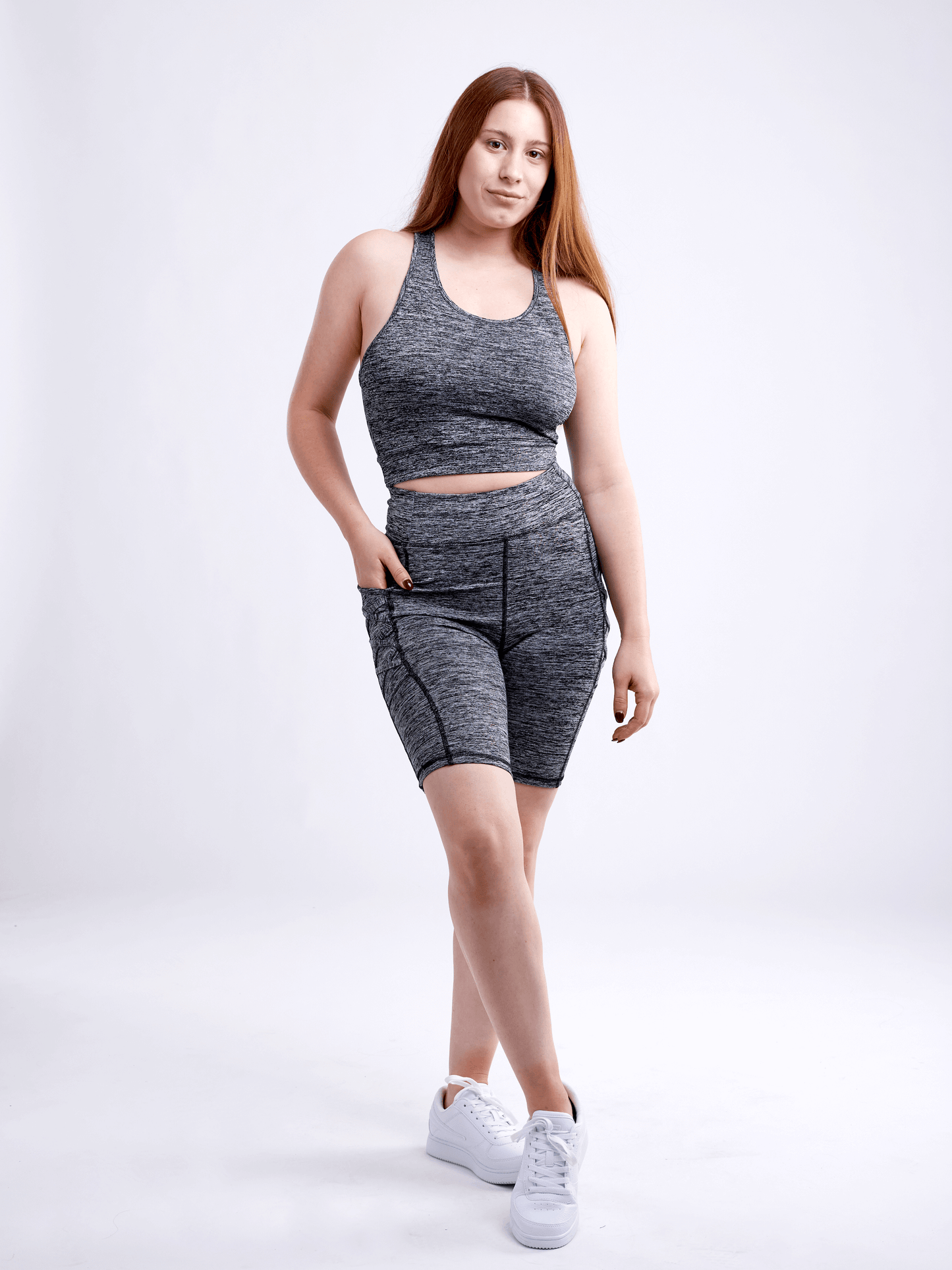 Short d'entraînement taille haute JupiterGear avec poches et design croisé