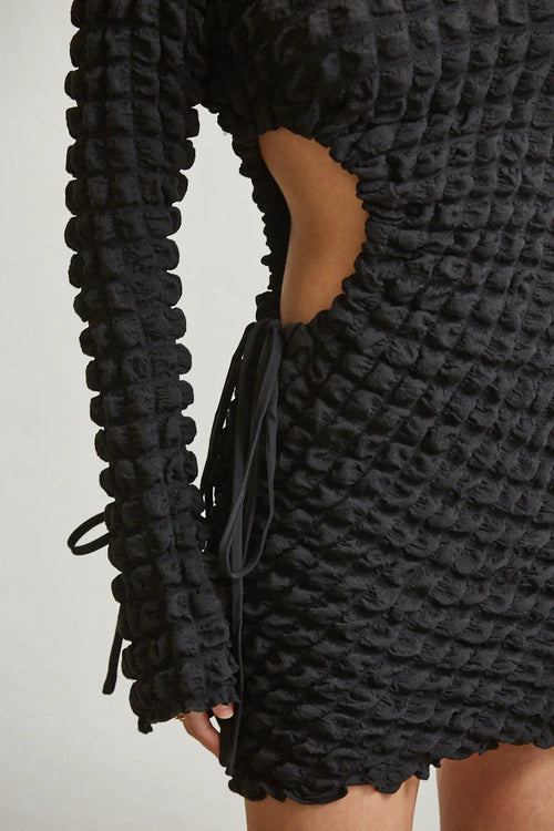 Vestido de gofre con encanto de campana