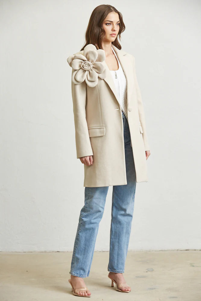 Manteau mi-long pour femme par Rose Paulino