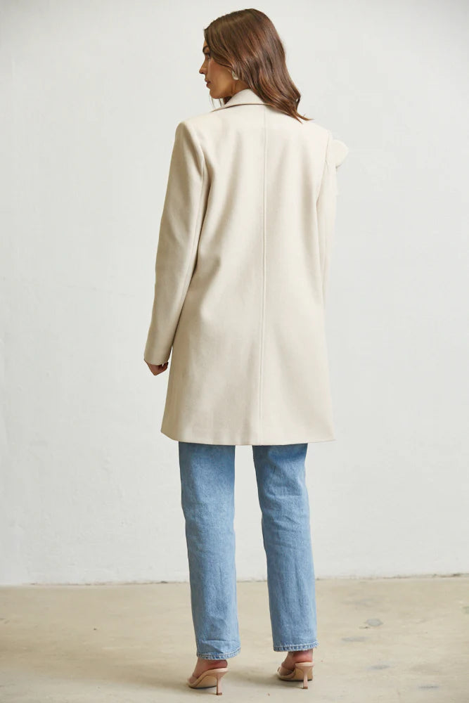 Manteau mi-long pour femme par Rose Paulino
