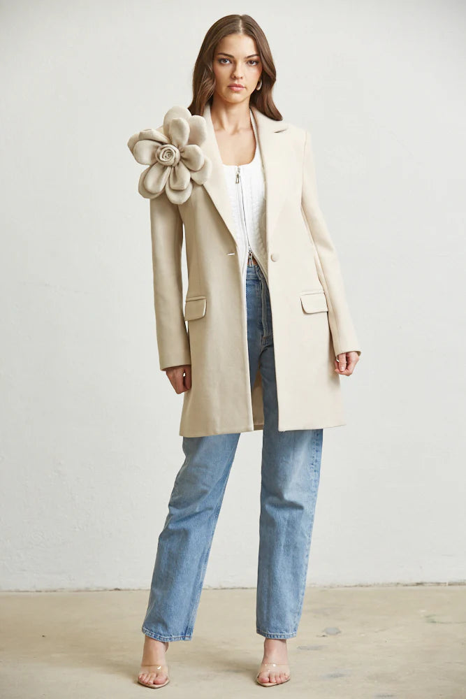 Manteau mi-long pour femme par Rose Paulino