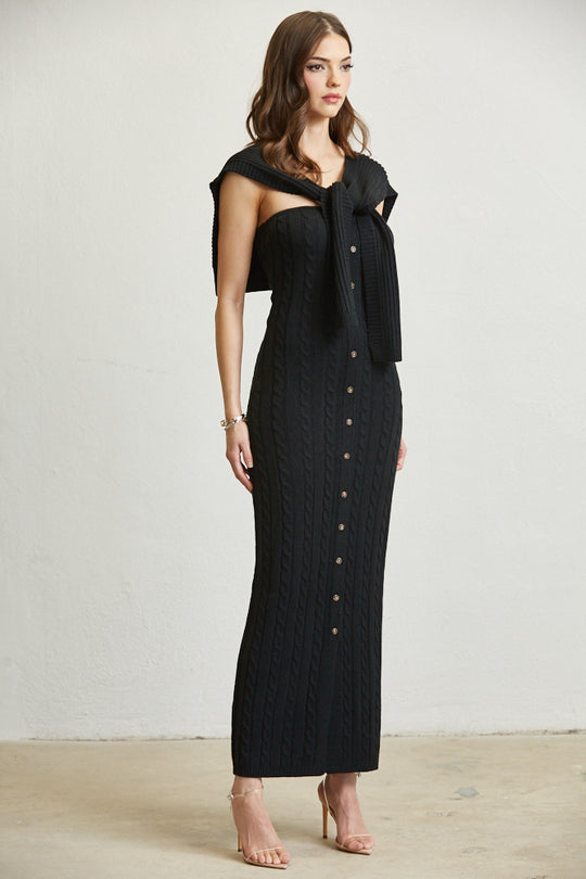 Robe en tricot sans manches et robe pull longue de Rose Paulino