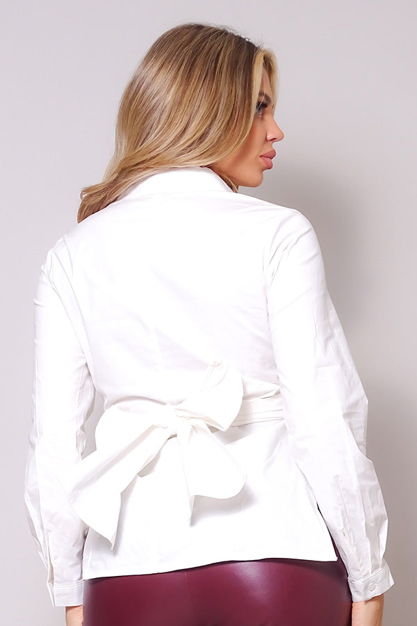 Chemise courte boutonnée à manches longues, croisée devant et dos
