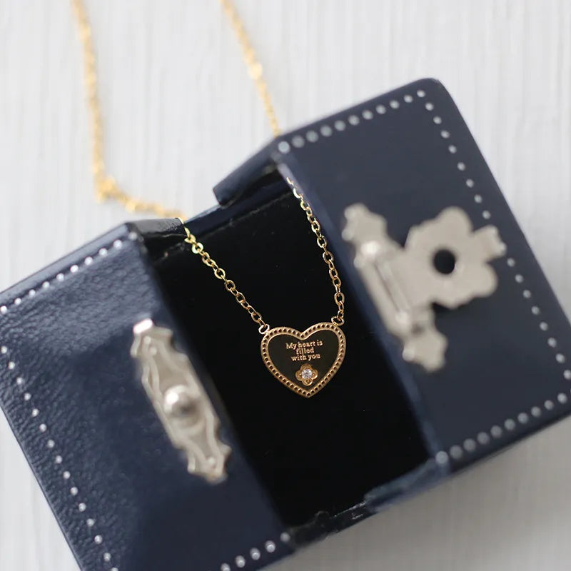 Collier simple cœur en or plaqué 18 carats