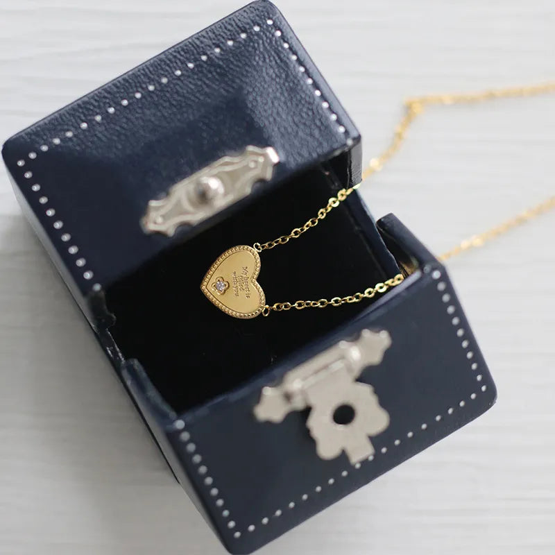 Collier simple cœur en or plaqué 18 carats
