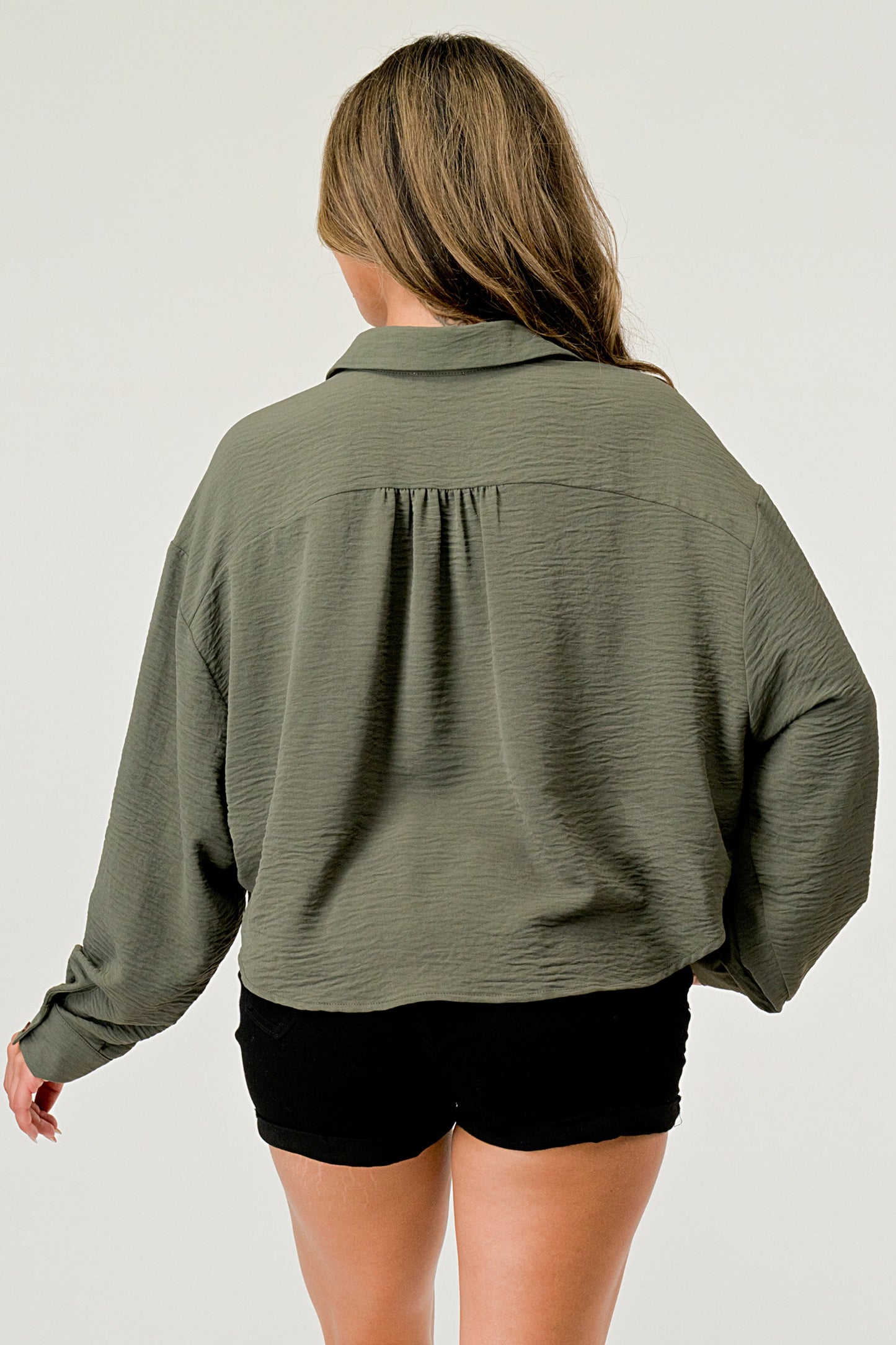 Chemise boutonnée oversize pour femme - Haut court décontracté et élégant