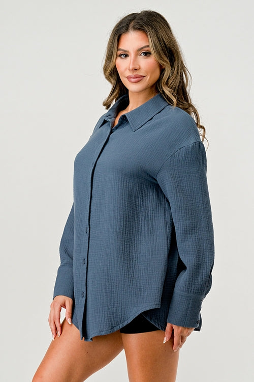 Camisa extragrande con botones: un estilo informal sin esfuerzo