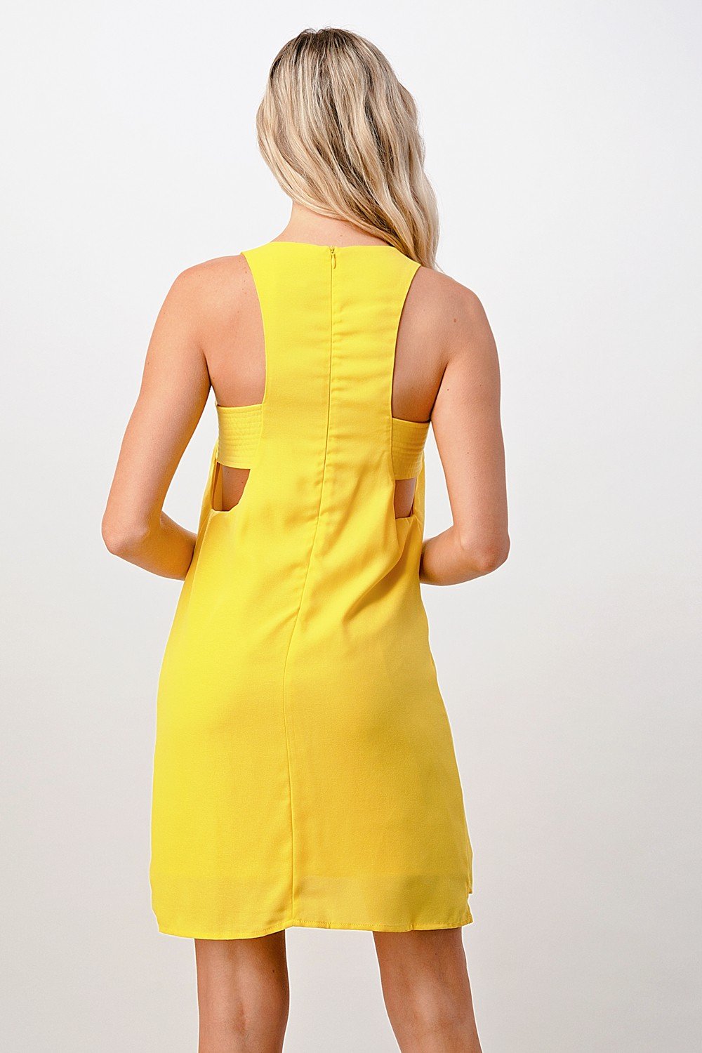 Vestido recto sin mangas con espalda nadadora