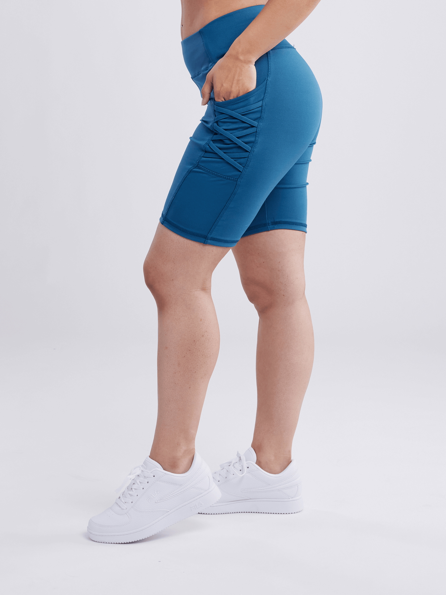 Short d'entraînement taille haute JupiterGear avec poches et design croisé