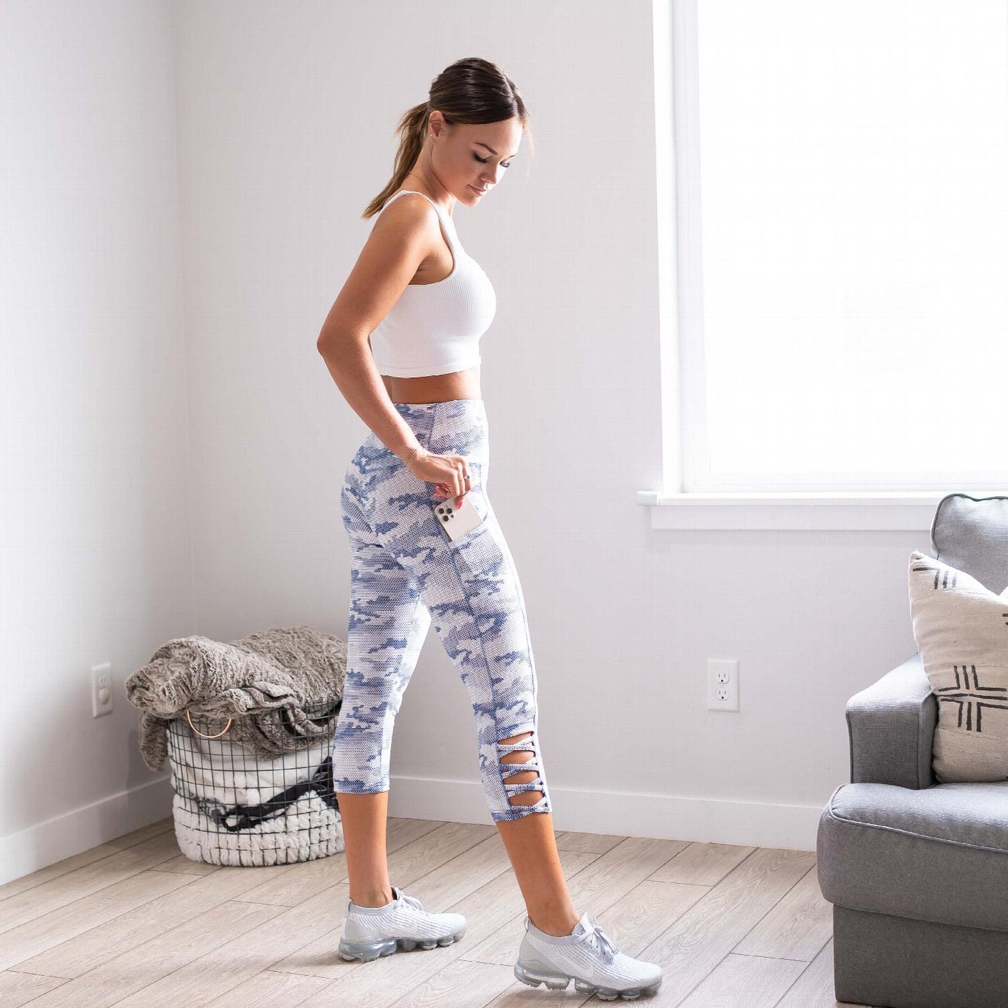Leggings de yoga capris à découpes croisées camouflage pour femmes, envoyés 2 pantalons