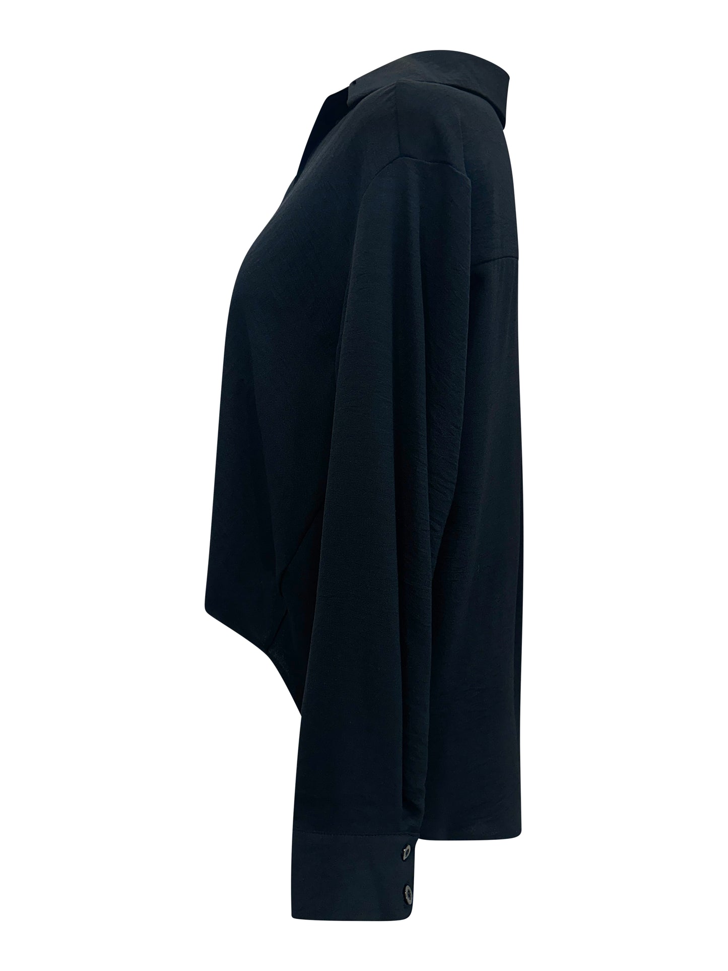 Blusa extragrande con cuello abotonado