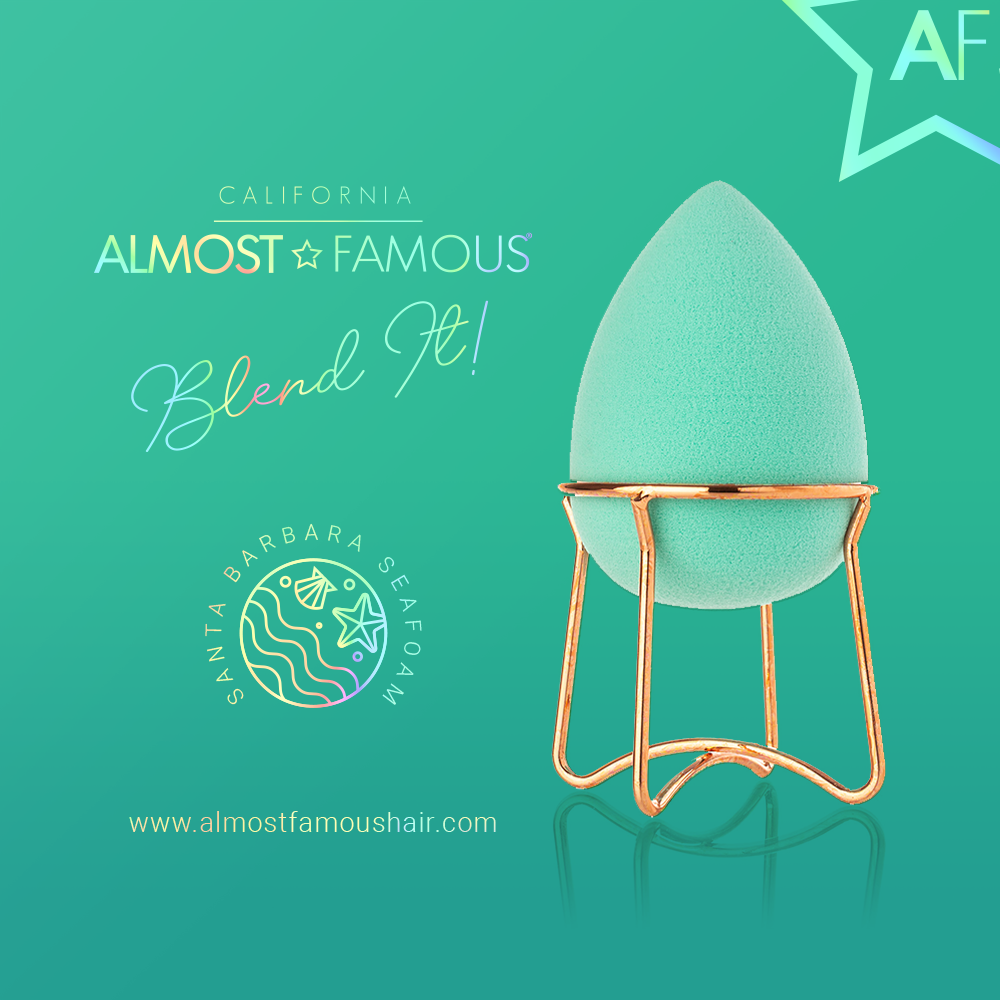 Blender de maquillage Almost Famous avec support en or rose