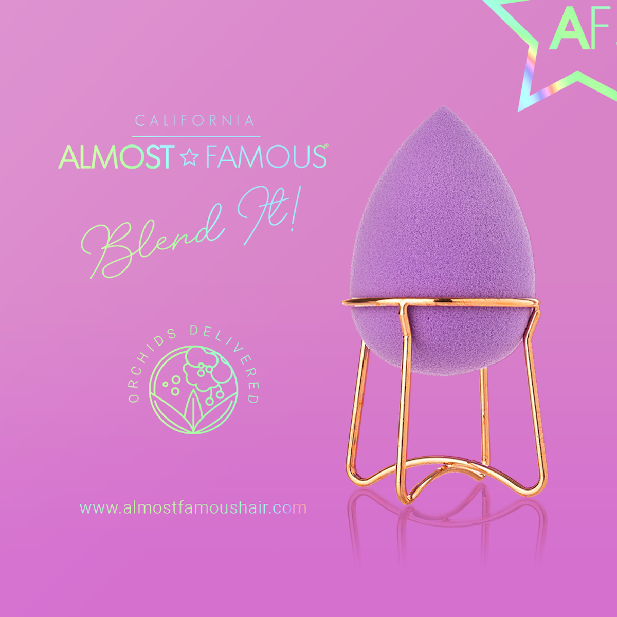 Blender de maquillage Almost Famous avec support en or rose