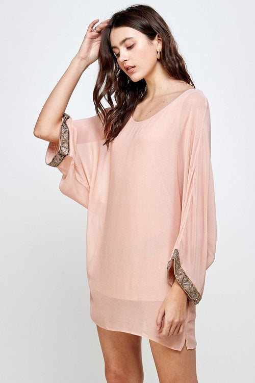 Robe droite à manches chauve-souris – Fluidité et élégance sans effort