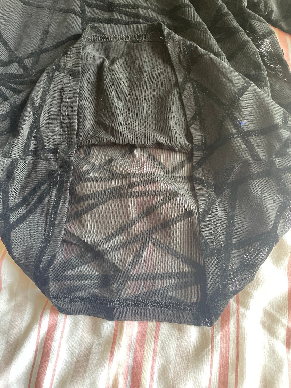 Haut transparent en maille pour femme, manches longues, dentelle florale, motif araignée rhomboïde