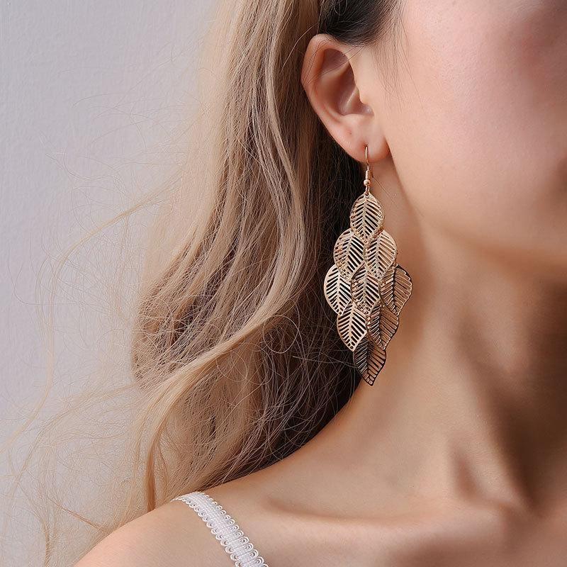 Boucles d'oreilles pendantes en forme de feuille