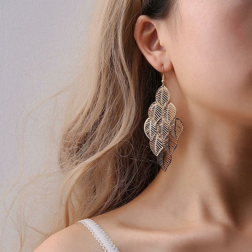 Boucles d'oreilles pendantes en forme de feuille