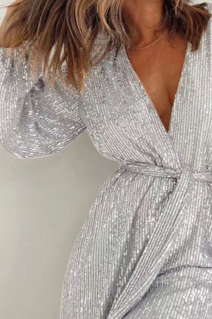 Combinaison à manches longues et surplis à sequins, taille nouée