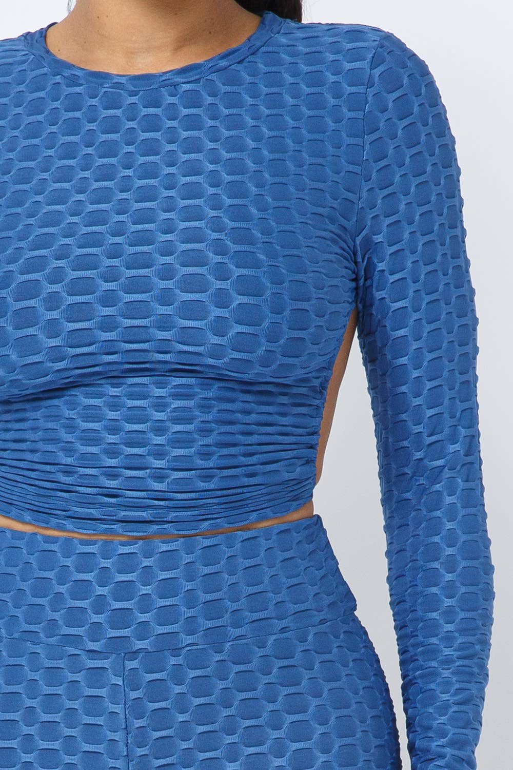 Ensemble haut et leggings à dos ouvert en nid d'abeille