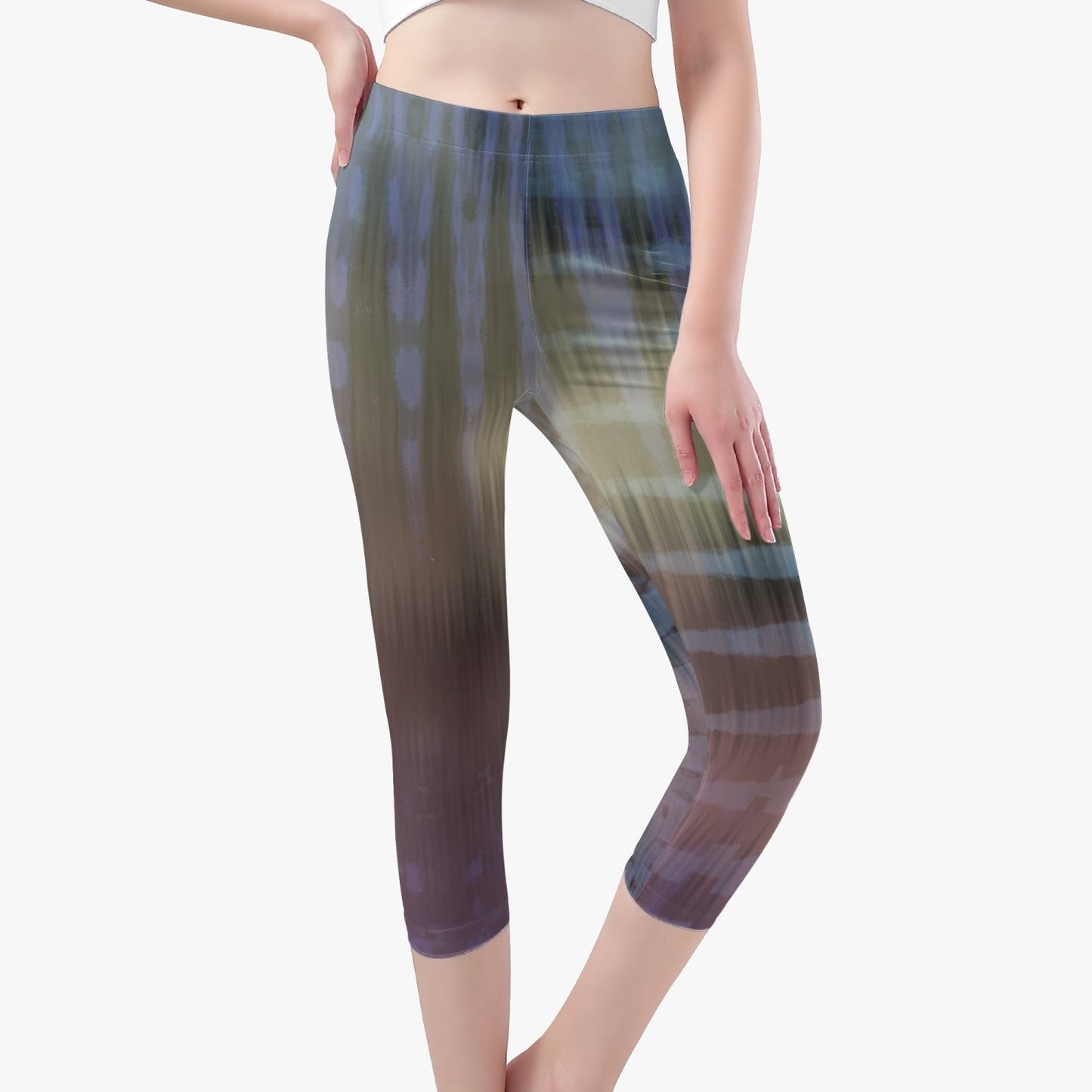Pantalones de yoga cortos iridiscentes de Jacki Easlick
