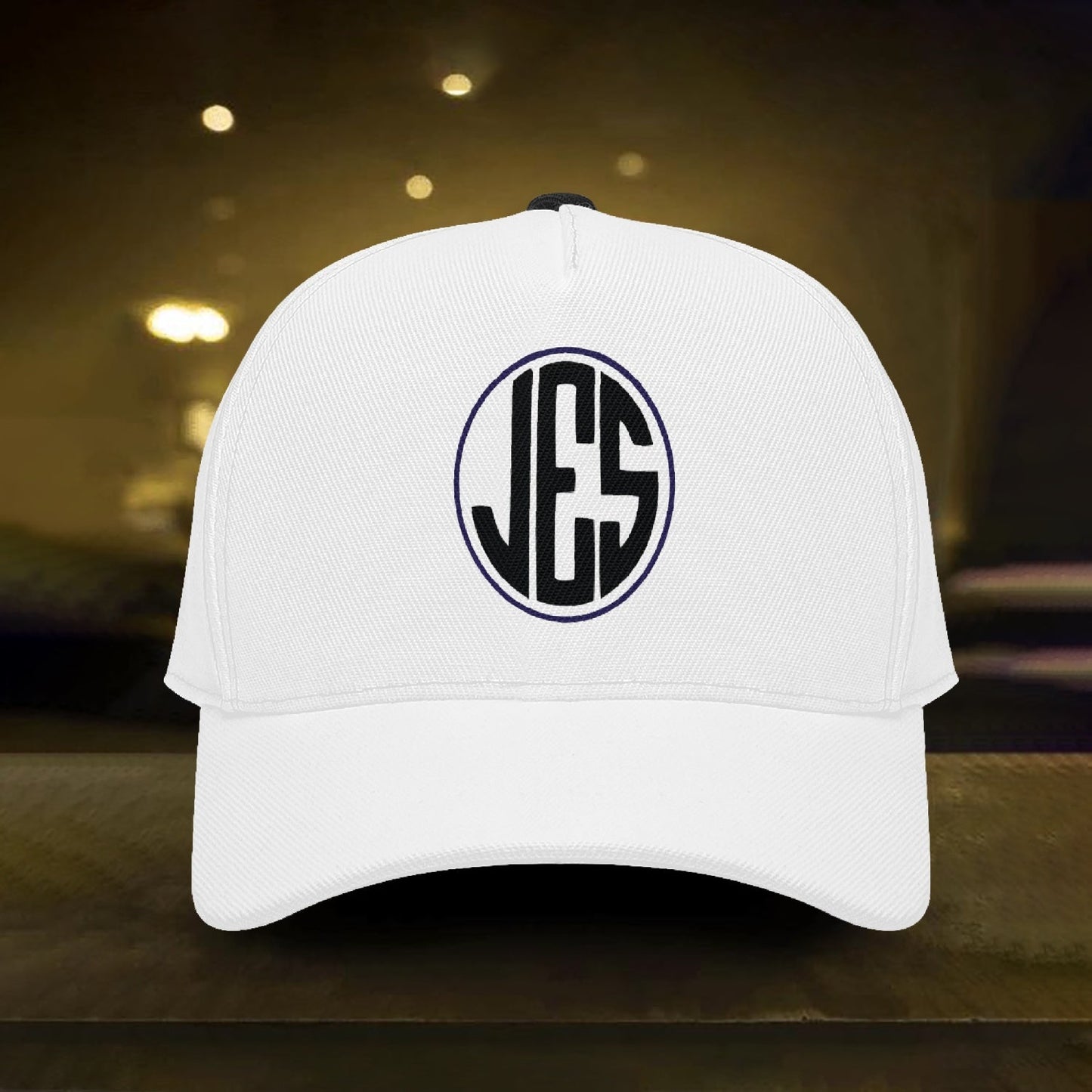 Sombrero con monograma JES