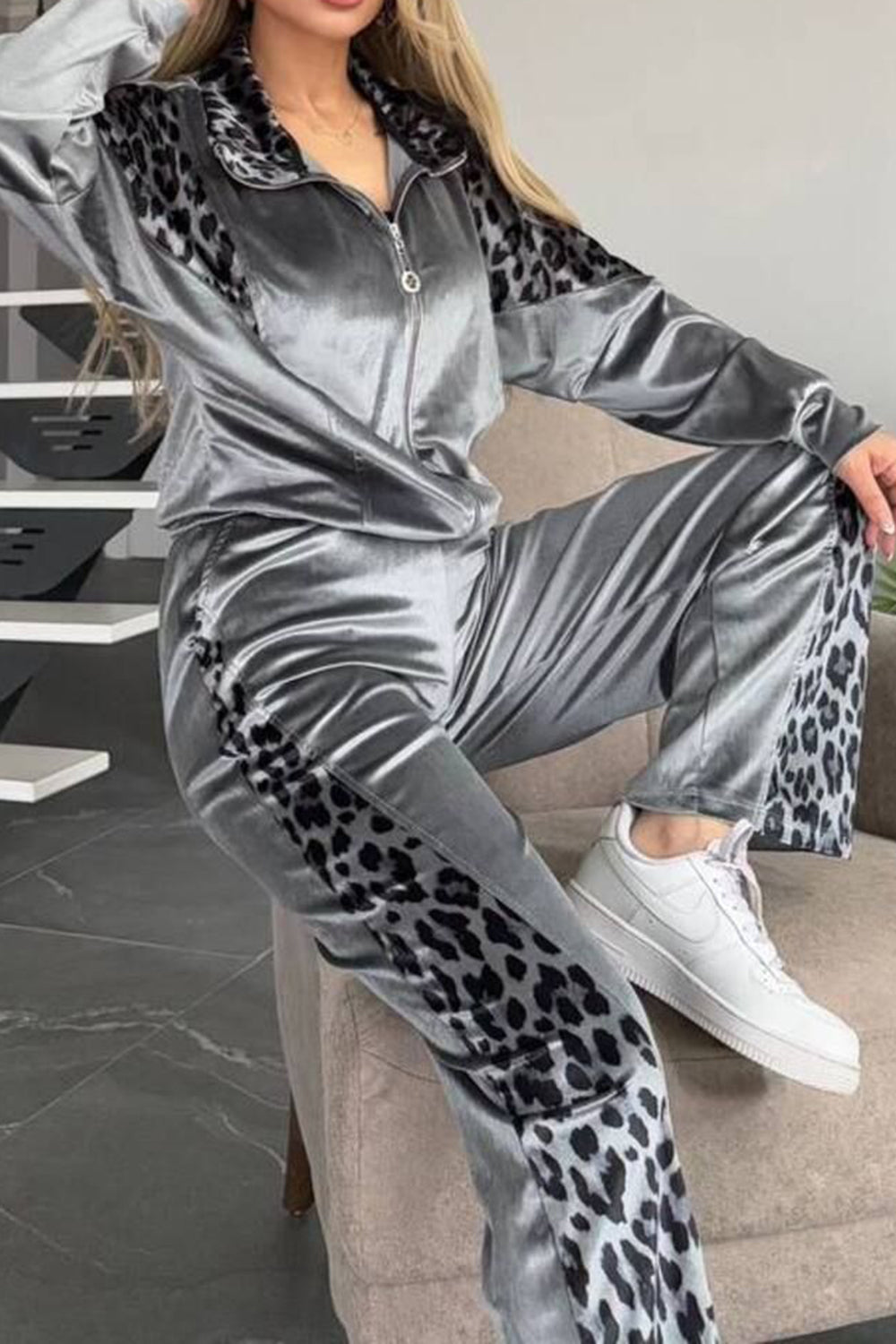 Ensemble haut et pantalon zippé léopard à col montant, grande taille