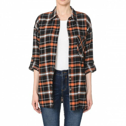 Chemise en flanelle à carreaux, boutonnée et à une poche, avec manches longues retroussables