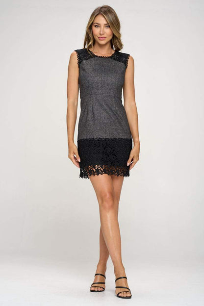 Robe texturée sans manches avec ourlet en dentelle