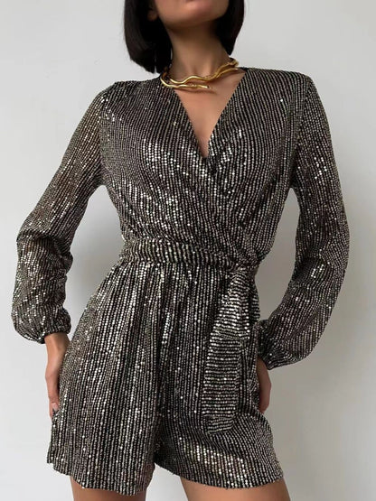 Combinaison à manches longues et surplis à sequins, taille nouée