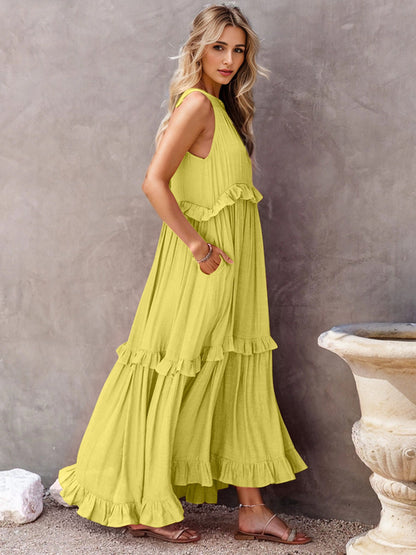 Vestido largo sin mangas con volantes y bolsillos