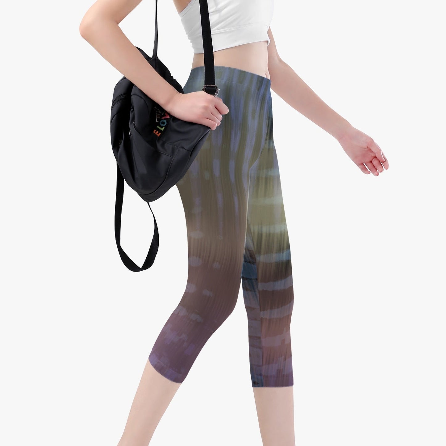 Pantalones de yoga cortos iridiscentes de Jacki Easlick