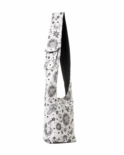 Bolso hobo con estampado celestial de la colección Kathmandu