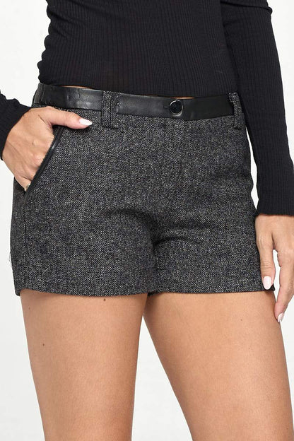 Pantalones cortos de tweed de cintura alta con ribete de piel sintética