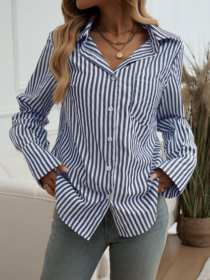 Camisa de manga larga con cuello a rayas y bolsillos