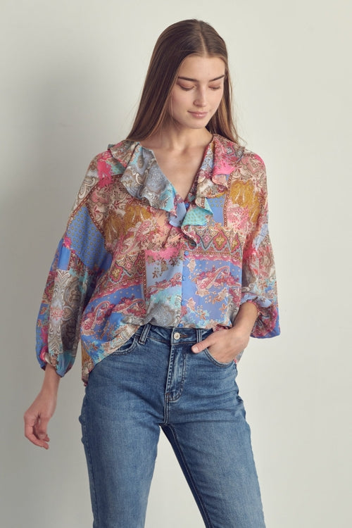 Blusa de patchwork con cuello en V y volantes