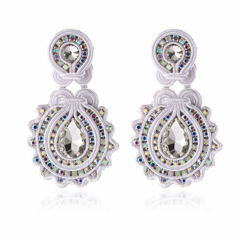 Pendientes de soutache hechos a mano