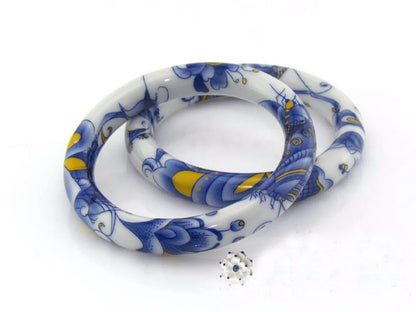 Preciosa pulsera redonda de porcelana azul y blanca