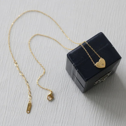 Collier simple cœur en or plaqué 18 carats