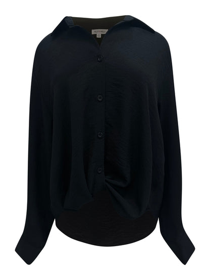 Blusa extragrande con cuello abotonado