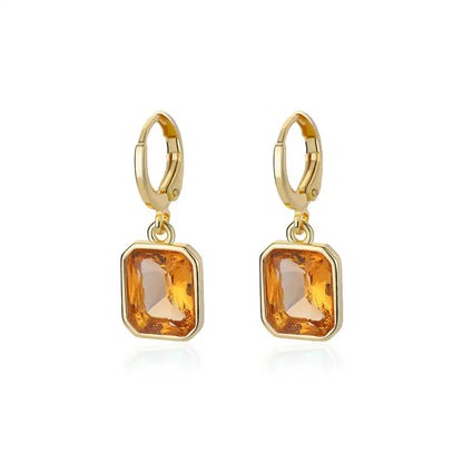 Pendientes colgantes sencillos y elegantes