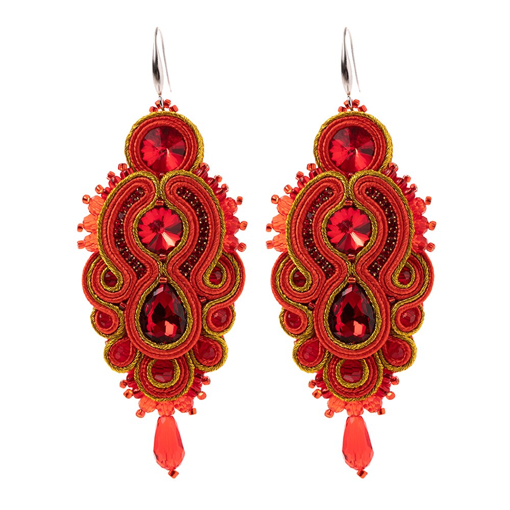 Pendientes de soutache hechos a mano