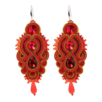 Pendientes de soutache hechos a mano